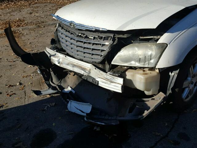 2A4GM68446R902513 - 2006 CHRYSLER PACIFICA T WHITE photo 9