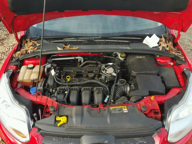 1FADP3K25DL125664 - 2013 FORD FOCUS SE RED photo 7