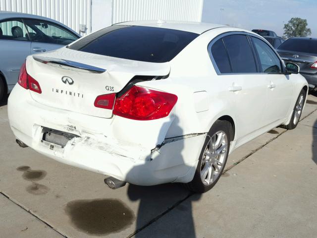 JNKBV61E98M205259 - 2008 INFINITI G35 WHITE photo 4