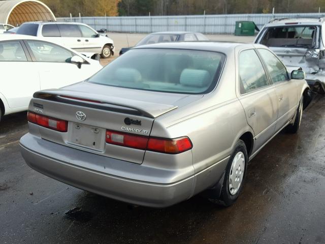 4T1BG22K4VU115906 - 1997 TOYOTA CAMRY CE GRAY photo 4