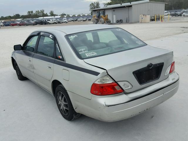 4T1BF28B4YU077284 - 2000 TOYOTA AVALON XL SILVER photo 3