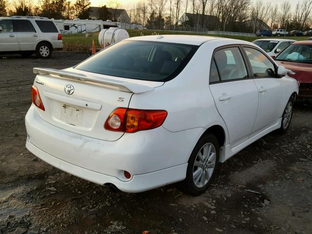 2T1BU40EX9C109052 - 2009 TOYOTA COROLLA BA WHITE photo 4