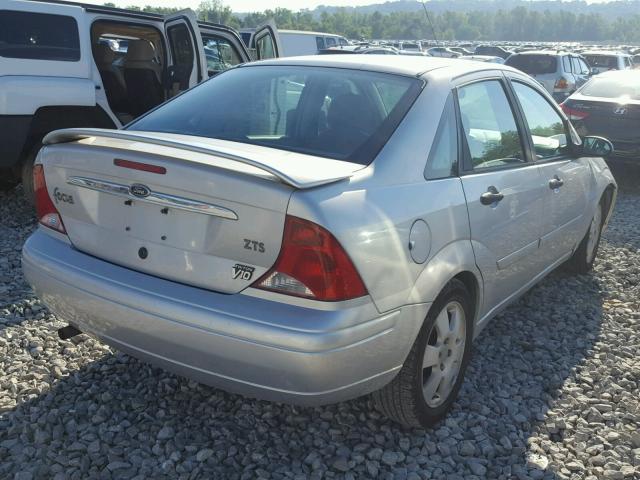 1FAFP38342W245640 - 2002 FORD FOCUS ZTS SILVER photo 4