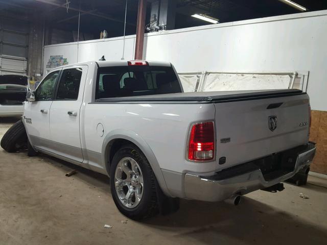 1C6RR7VT1FS606565 - 2015 RAM 1500 LARAM WHITE photo 3