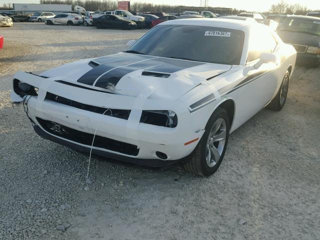 2C3CDZAGXFH885060 - 2015 DODGE CHALLENGER WHITE photo 2