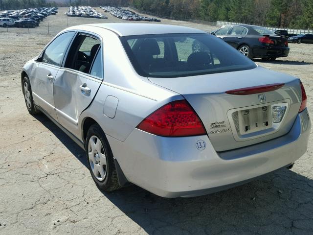 3HGCM56407G704232 - 2007 HONDA ACCORD LX SILVER photo 3