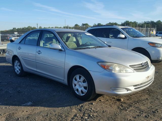 4T1BE32KX3U739220 - 2003 TOYOTA CAMRY LE SILVER photo 1