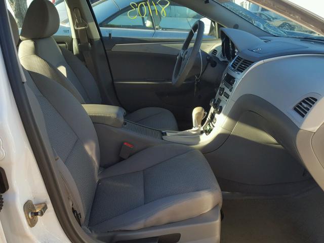 1G1ZC5E19BF184604 - 2011 CHEVROLET MALIBU 1LT 白色 照片 5