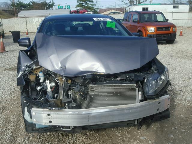 2HGFB2F53EH545908 - 2014 HONDA CIVIC LX GRAY photo 9