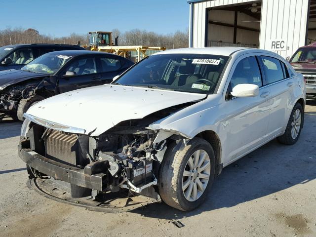 1C3BC1FB7BN580808 - 2011 CHRYSLER 200 TOURIN WHITE photo 2