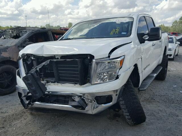 1N6AA1E51JN513786 - 2018 NISSAN TITAN SV WHITE photo 2