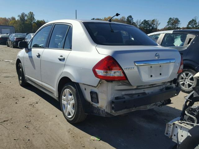 3N1BC11E49L437745 - 2009 NISSAN VERSA S SILVER photo 3