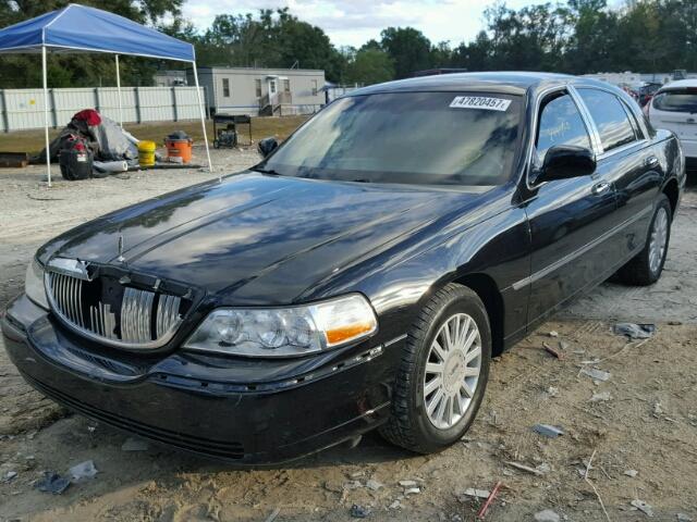 1LNHM81W75Y646214 - 2005 LINCOLN TOWN CAR S BLACK photo 2