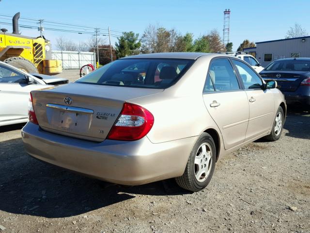 4T1BF32K12U010146 - 2002 TOYOTA CAMRY LE GOLD photo 4