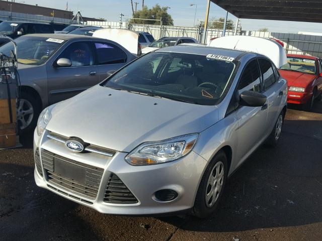 1FADP3E28DL222384 - 2013 FORD FOCUS S SILVER photo 2