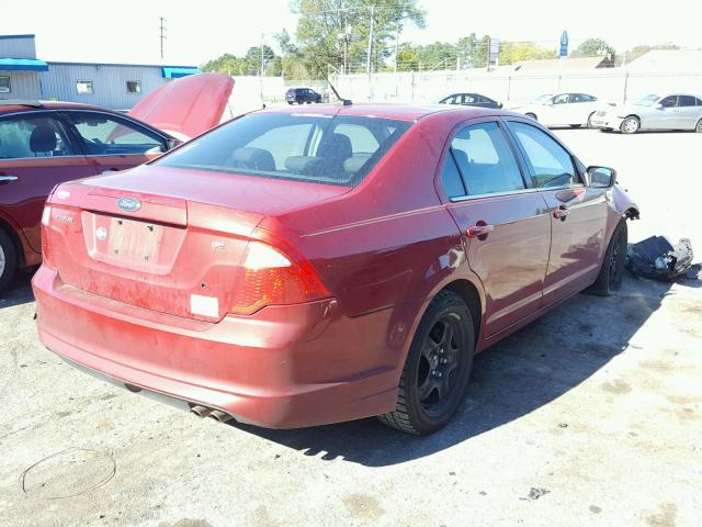 3FAHP0HA0AR128032 - 2010 FORD FUSION SE RED photo 4