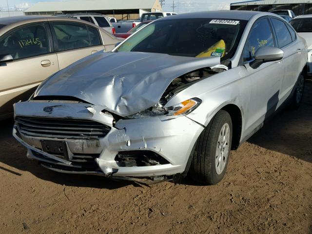 1FA6P0G79E5386796 - 2014 FORD FUSION S GRAY photo 2