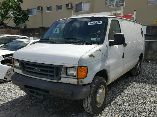 1FTNE24L15HA20760 - 2005 FORD ECONOLINE WHITE photo 2