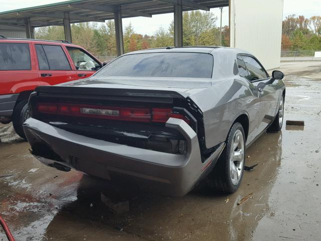 2C3CDYAG1CH153714 - 2012 DODGE CHALLENGER GRAY photo 4