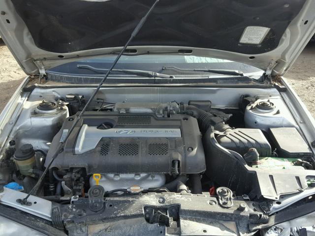 KMHDN56D65U149552 - 2005 HYUNDAI ELANTRA GL SILVER photo 7