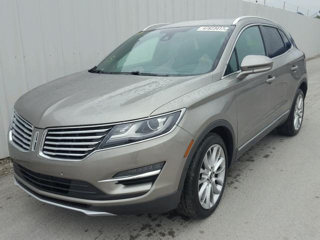 5LMCJ3C95GUJ21284 - 2016 LINCOLN MKC RESERV GRAY photo 2