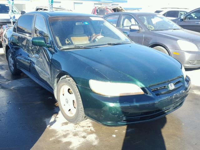 1HGCG56491A088088 - 2001 HONDA ACCORD LX GREEN photo 1