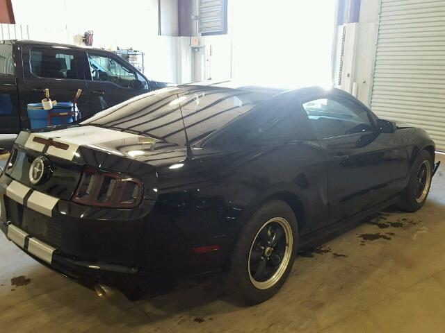 1ZVBP8AM6E5274637 - 2014 FORD MUSTANG BLACK photo 4