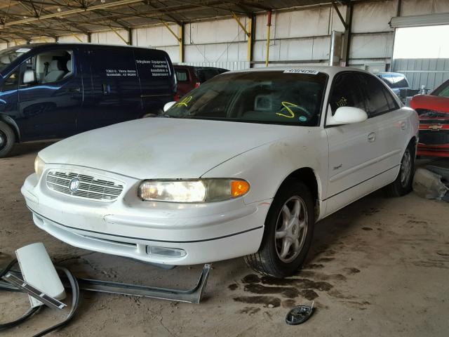 2G4WB55K311255643 - 2001 BUICK REGAL LS WHITE photo 2