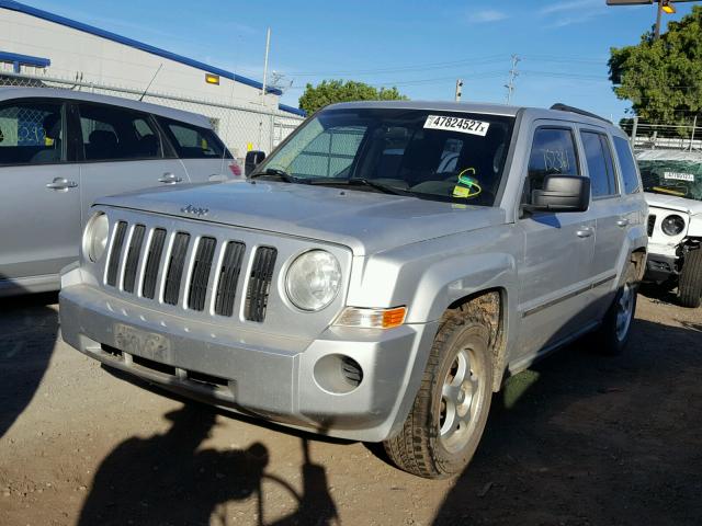 1J4NF2GB4AD577870 - 2010 JEEP PATRIOT SP SILVER photo 2