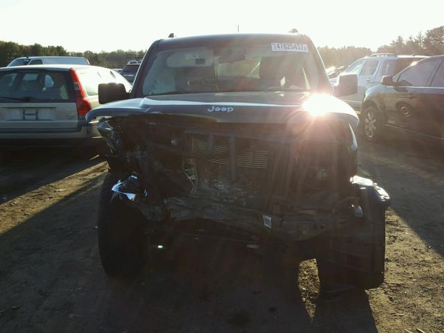 1J8GN28K59W520330 - 2009 JEEP LIBERTY SP GREEN photo 9