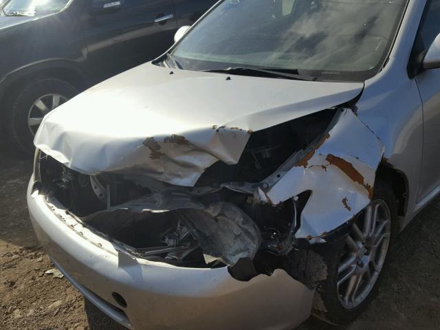 JTKDE177760064579 - 2006 TOYOTA SCION TC 银色 照片 9