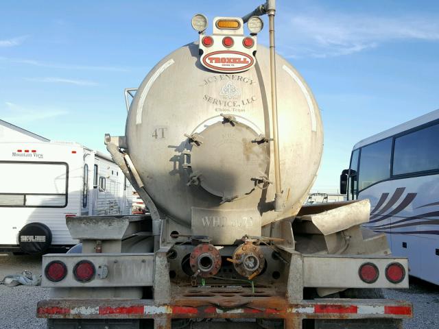 1T9TA4221FR719014 - 2015 TROX TANKER TRL SILVER photo 8