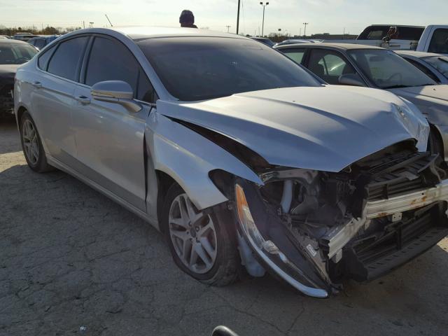 3FA6P0H78FR236272 - 2015 FORD FUSION SE SILVER photo 1