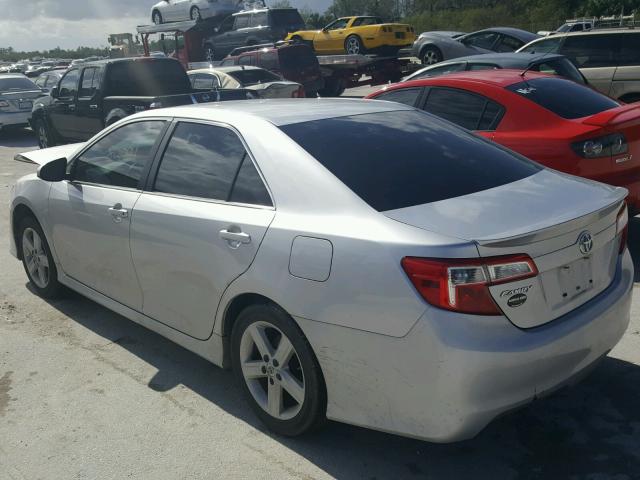 4T1BF1FK7EU305805 - 2014 TOYOTA CAMRY L SILVER photo 3