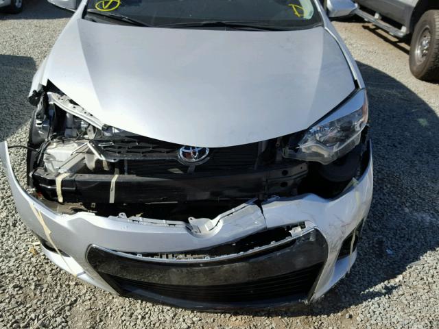 5YFBURHEXGP450658 - 2016 TOYOTA COROLLA L SILVER photo 9