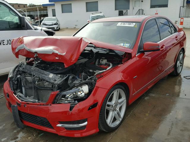 WDDGF4HB9CA614916 - 2012 MERCEDES-BENZ C 250 RED photo 2