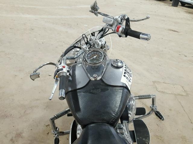 JS1VS55A082100480 - 2008 SUZUKI VL800 GRAY photo 5