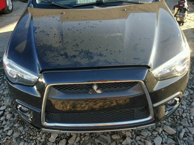 JA4AR4AUXBZ024219 - 2011 MITSUBISHI OUTLANDER BLACK photo 7