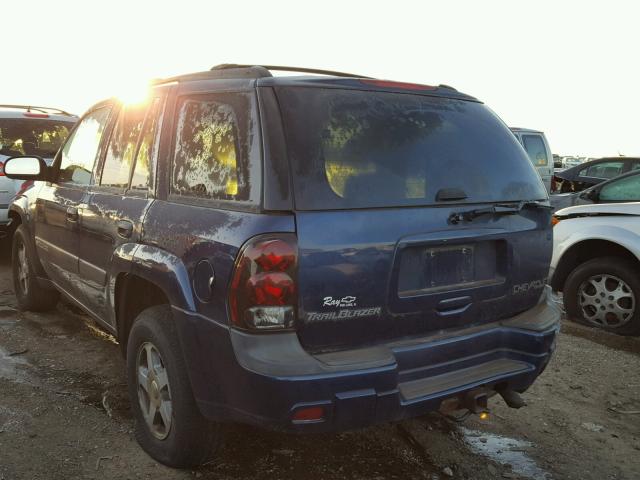 1GNDT13S842387555 - 2004 CHEVROLET TRAILBLAZE BLUE photo 3