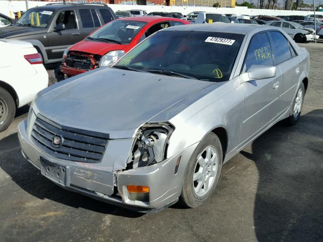 1G6DM56T950192629 - 2005 CADILLAC CTS GRAY photo 2