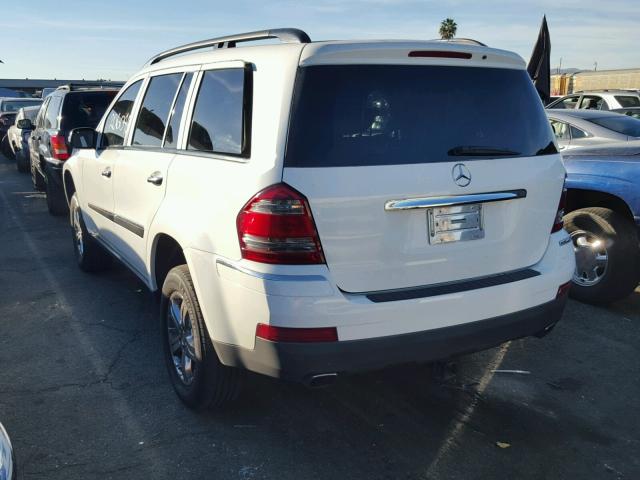 4JGBF71E37A180696 - 2007 MERCEDES-BENZ GL 450 4MA WHITE photo 3