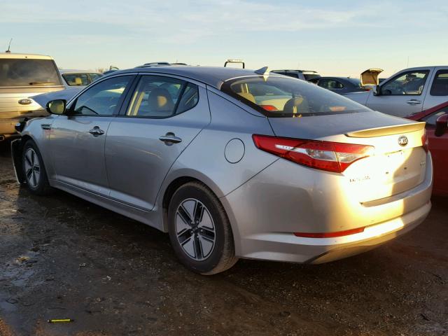 KNAGM4AD3D5046469 - 2013 KIA OPTIMA HYB SILVER photo 3