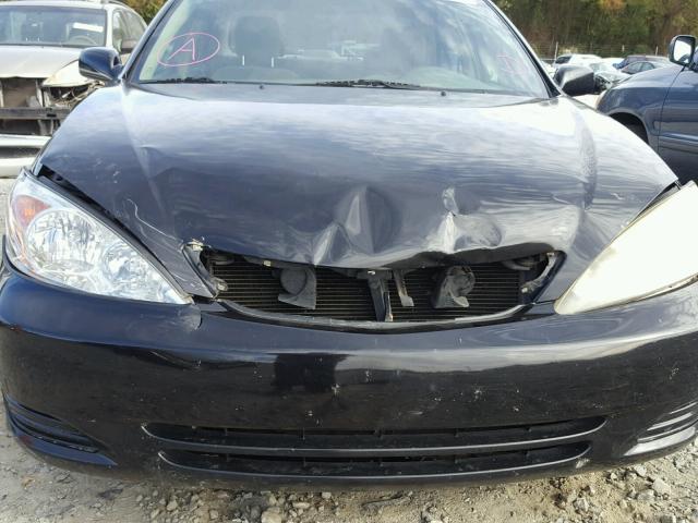 4T1BE32KX3U216957 - 2003 TOYOTA CAMRY LE BLACK photo 9