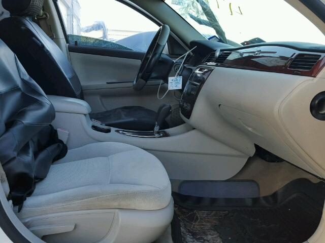 2G1WB57K091262670 - 2009 CHEVROLET IMPALA LS WHITE photo 5