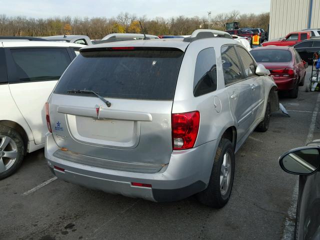 2CKDL33F596249823 - 2009 PONTIAC TORRENT SILVER photo 4