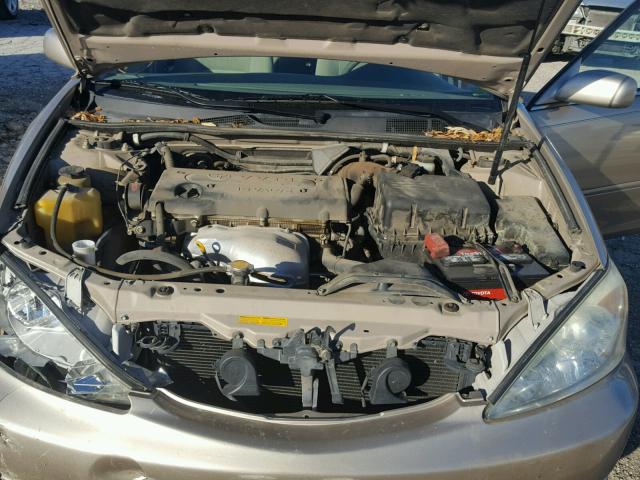 JTDBE32KX30169442 - 2003 TOYOTA CAMRY LE GOLD photo 7