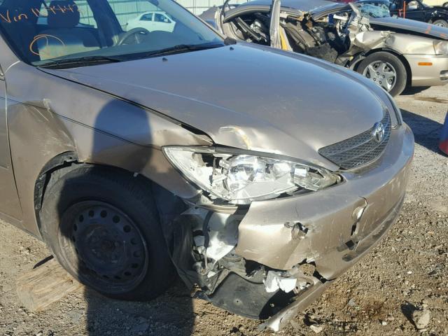 JTDBE32KX30169442 - 2003 TOYOTA CAMRY LE GOLD photo 9