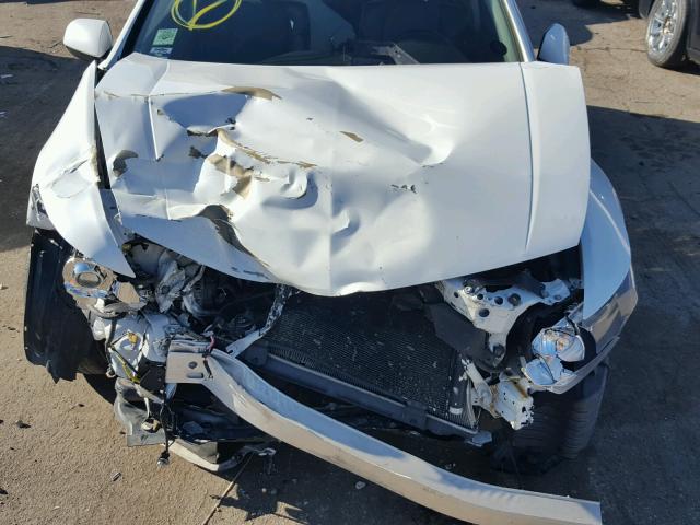 JH4CU2F42CC004169 - 2012 ACURA TSX WHITE photo 9