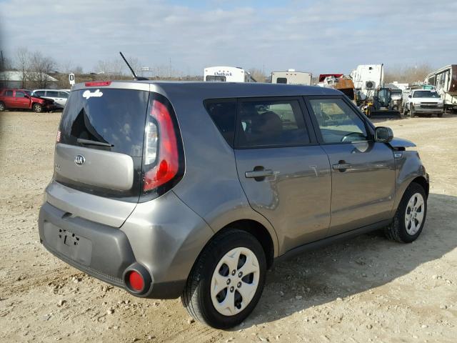 KNDJN2A25F7175314 - 2015 KIA SOUL GRAY photo 4