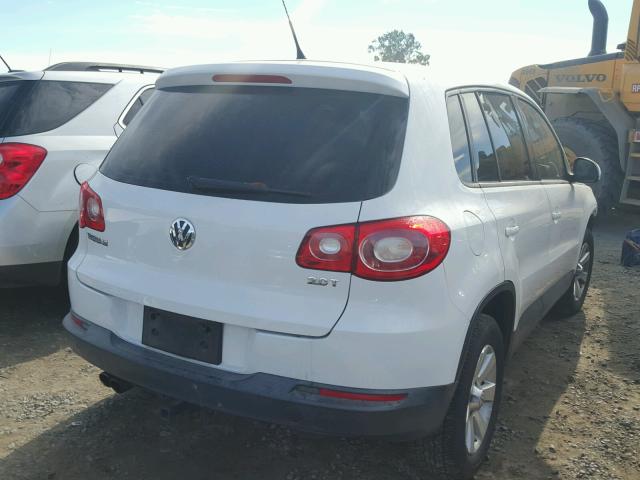 WVGAV9AX3AW511413 - 2010 VOLKSWAGEN TIGUAN S WHITE photo 4